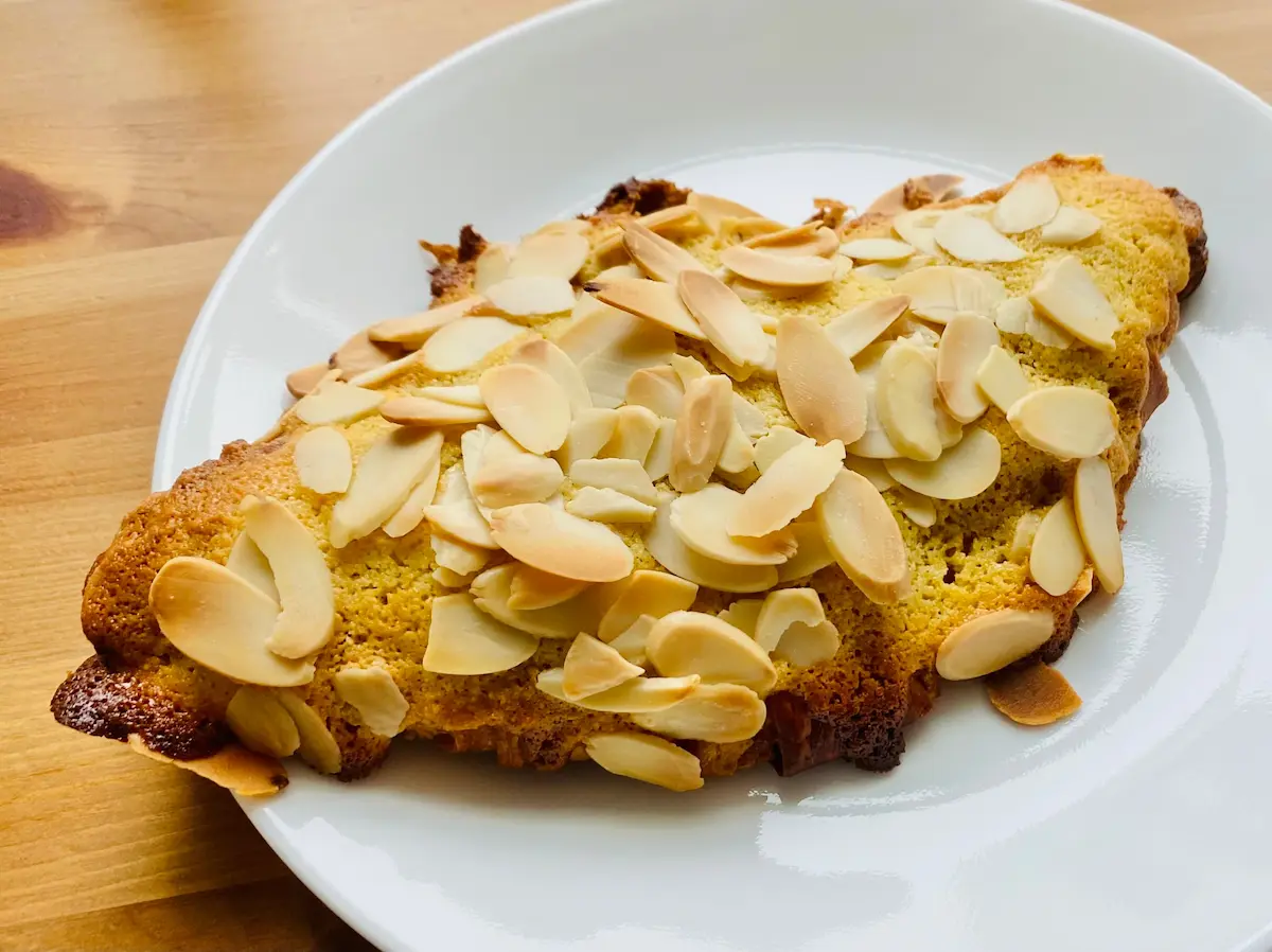Image of Almond Croissants (Croissants aux Amandes)